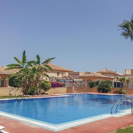 Cozy Home In Orihuela Costa With Kitchen Dehesa de Campoamor  Esterno foto