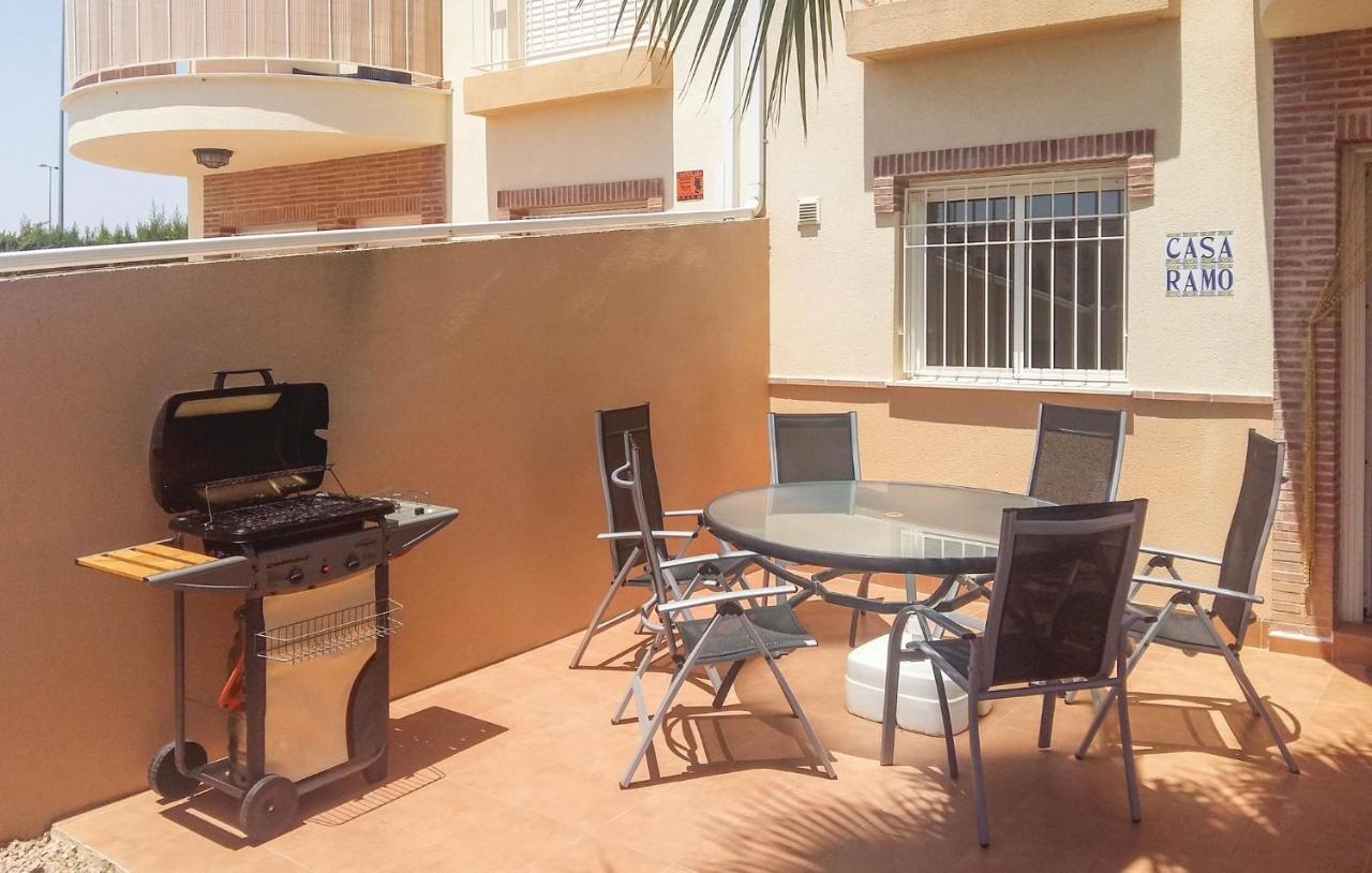 Cozy Home In Orihuela Costa With Kitchen Dehesa de Campoamor  Esterno foto
